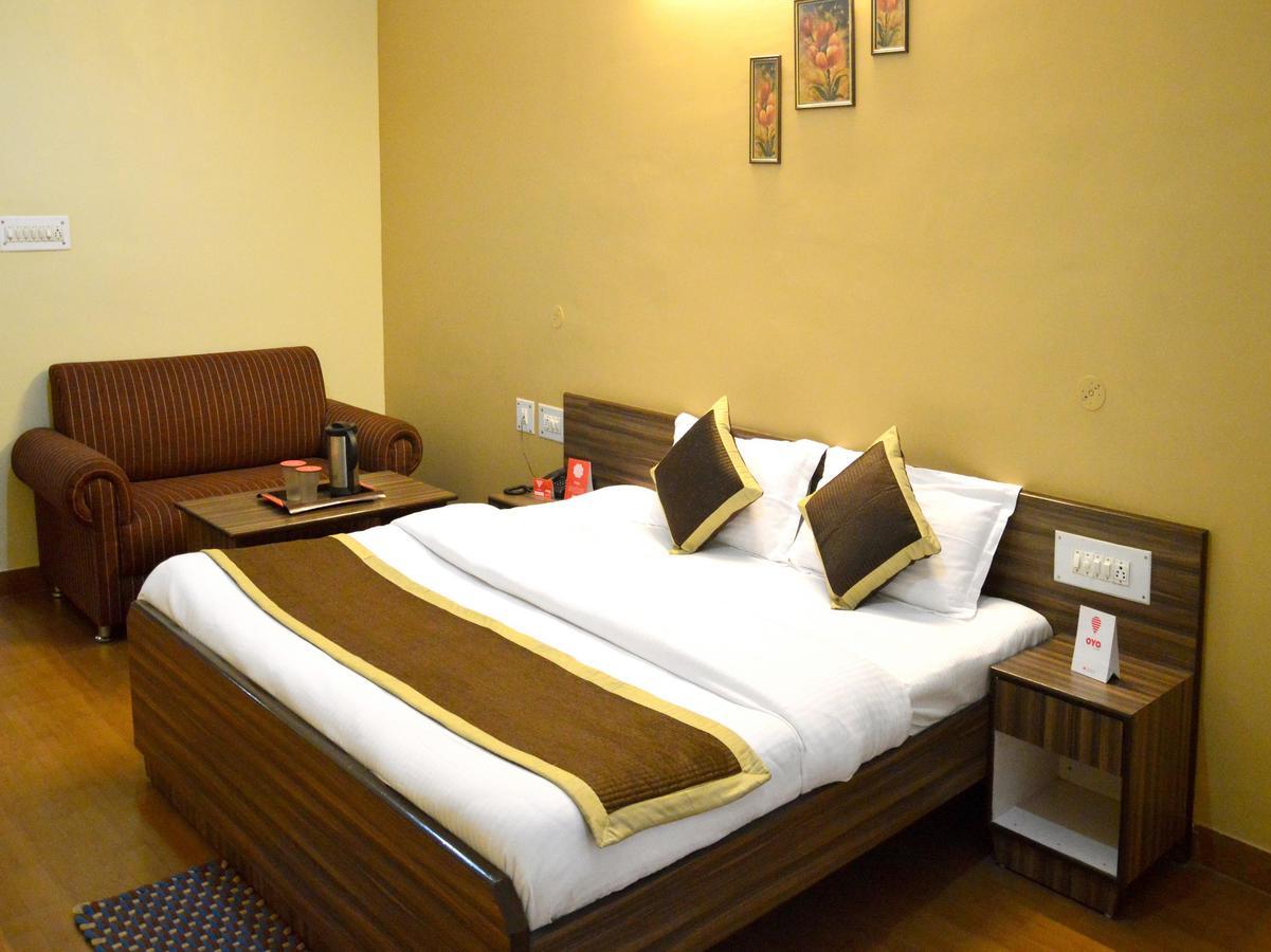 Oyo 6012 Hotel Rockwell Jaipur Eksteriør bilde